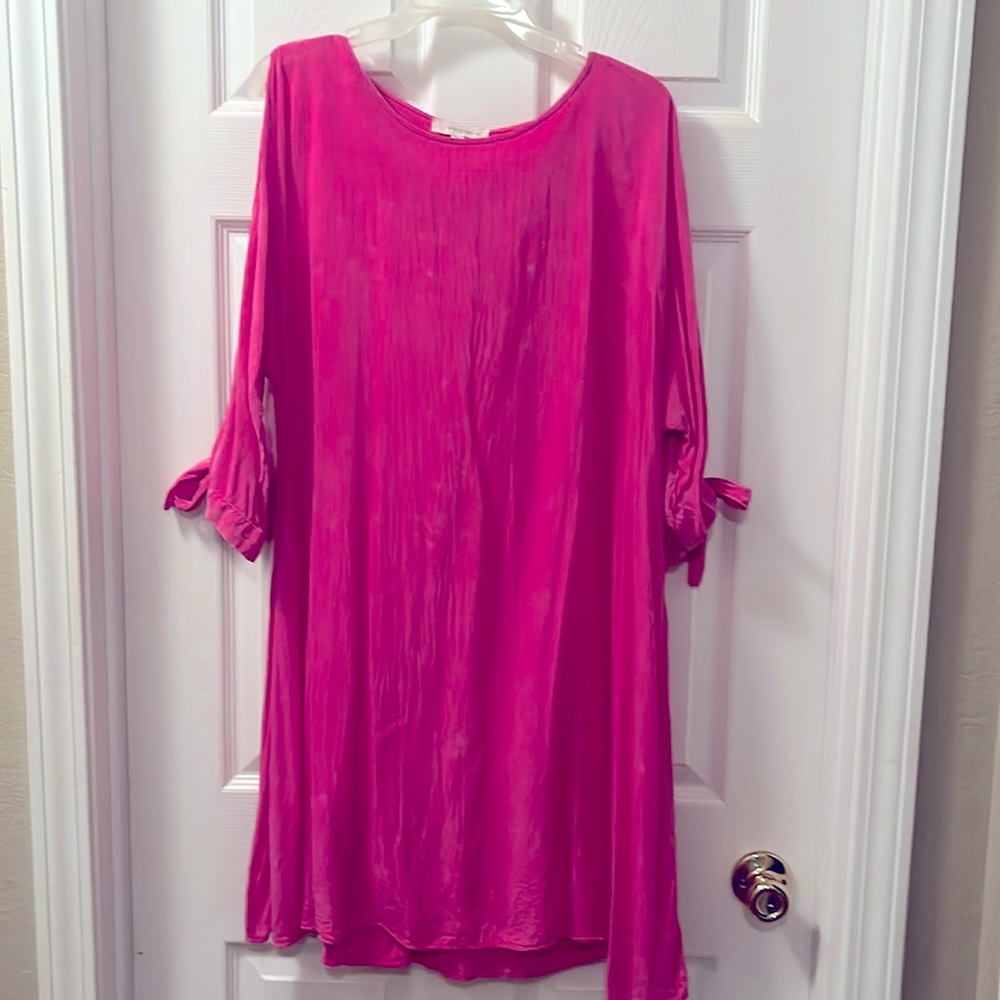 Umgee cold shoulder 3/4 sleeve dress. 1xl. Worn one time.